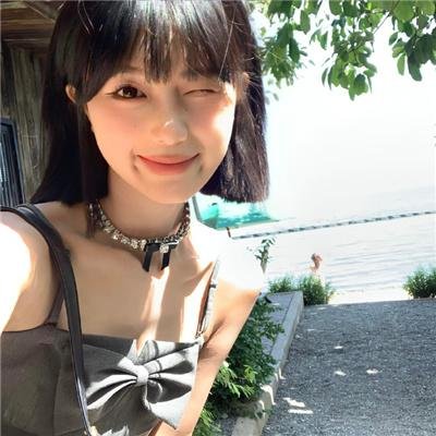 女高音们